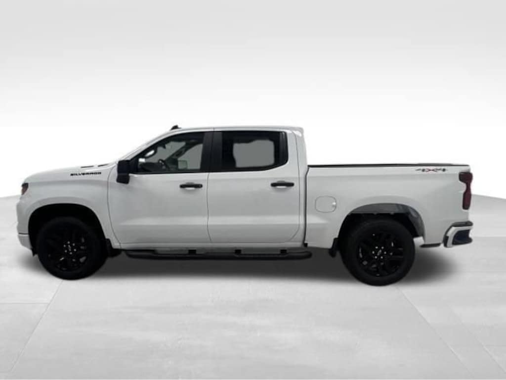 New 2026 Chevrolet Silverado 1500 Custom Truck Crew Cab