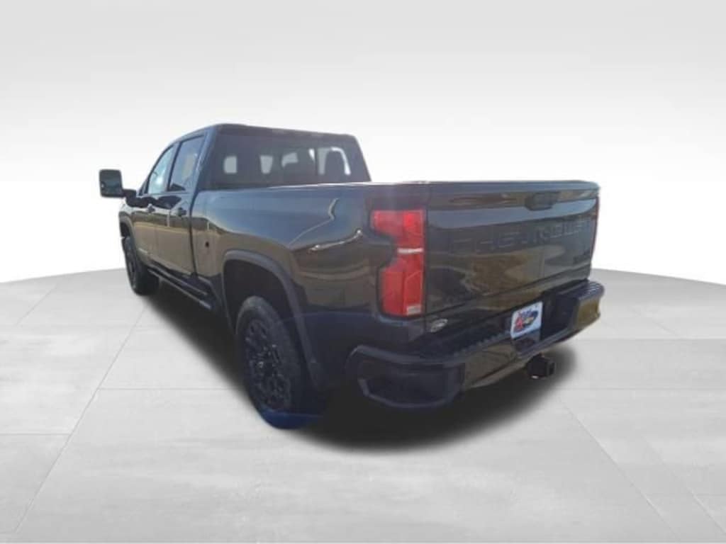 Used 2024 Chevrolet Silverado 2500 HD High Country Truck Crew Cab