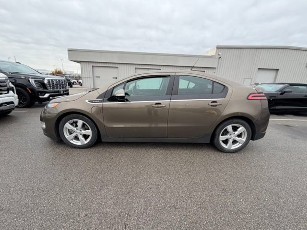 Used 2014 Chevrolet Volt 5DR HB Car