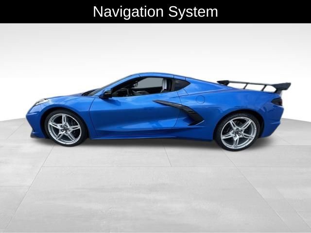 2025 Chevrolet Corvette Stingray 2LT photo 3