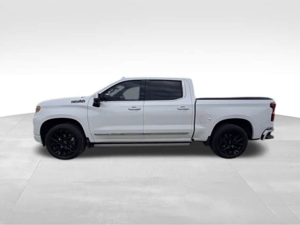 Used 2024 Chevrolet Silverado 1500 High Country Truck Crew Cab