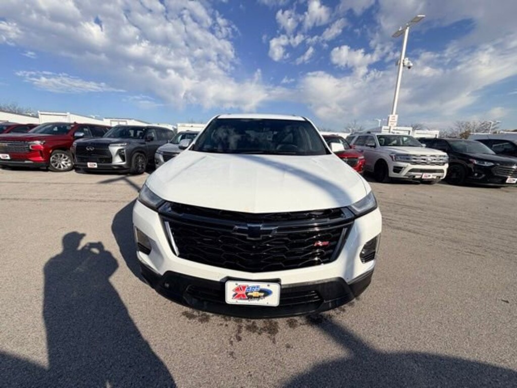 Used 2023 Chevrolet Traverse RS SUV