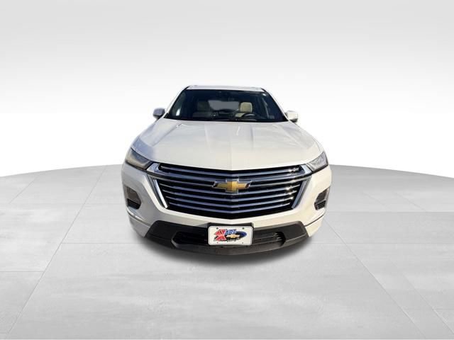 2023 Chevrolet Traverse Premier photo 3