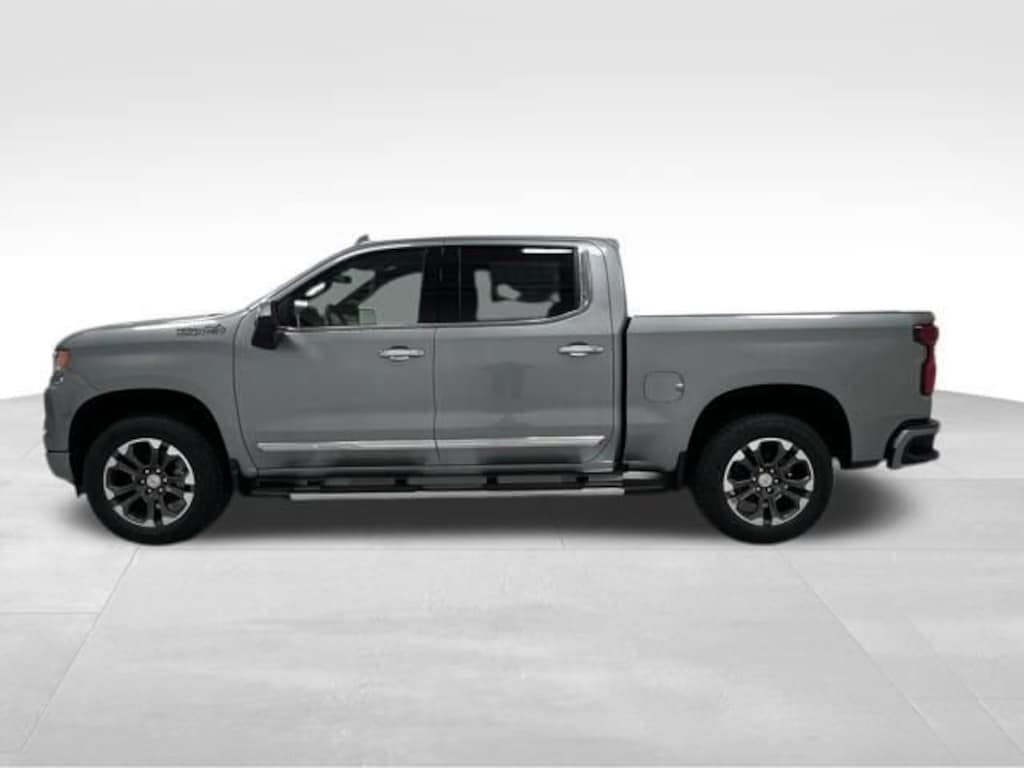 New 2026 Chevrolet Silverado 1500 High Country Truck Crew Cab