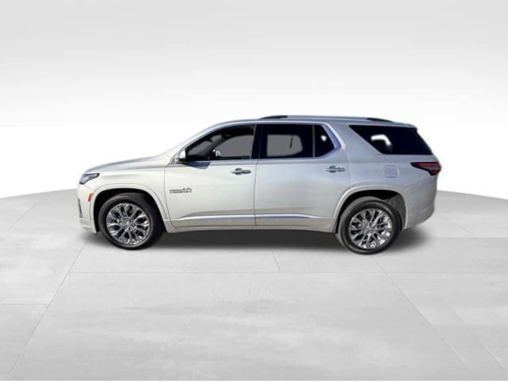 Used 2022 Chevrolet Traverse High Country SUV
