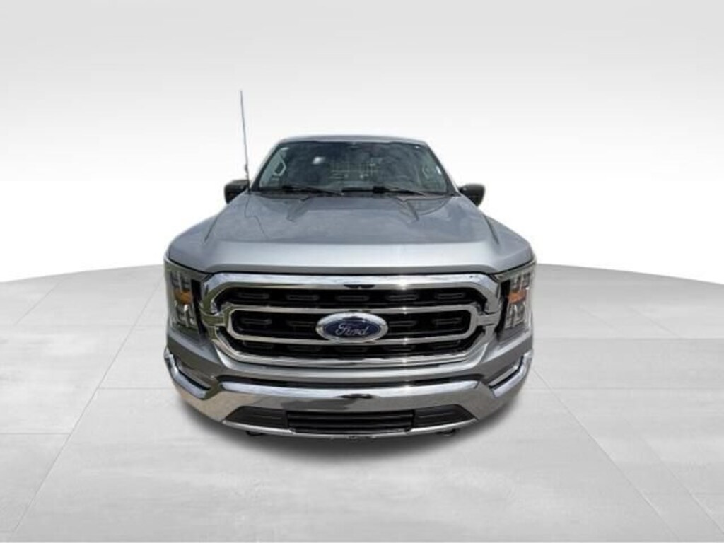 Used 2023 Ford F-150 XLT Truck Crew Cab