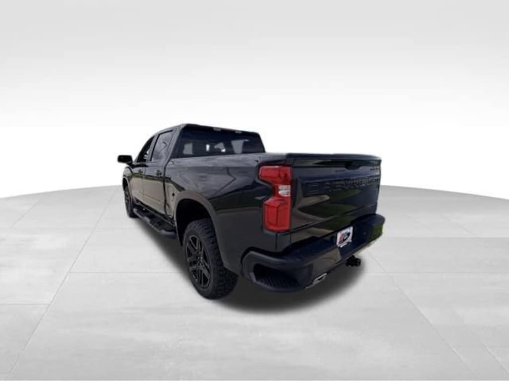 Used 2023 Chevrolet Silverado 1500 LT Trail Boss Truck Crew Cab