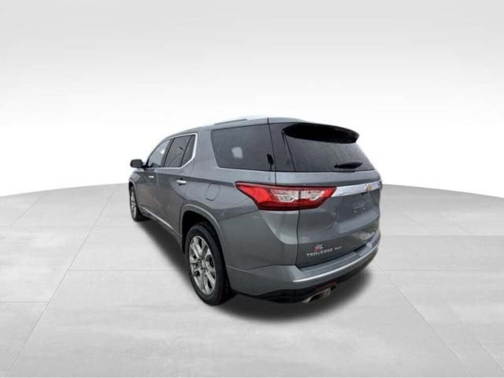 Used 2021 Chevrolet Traverse Premier SUV