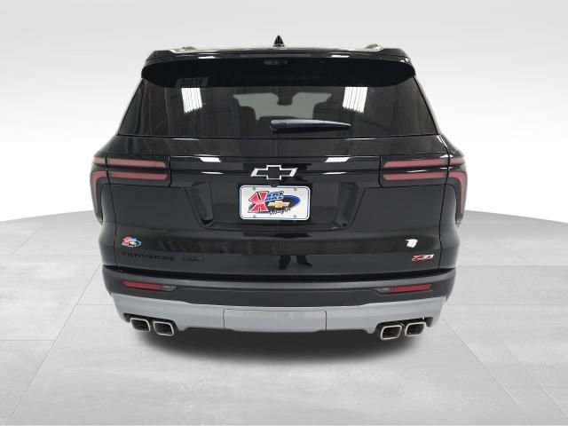 2026 Chevrolet Traverse Z71 photo 3