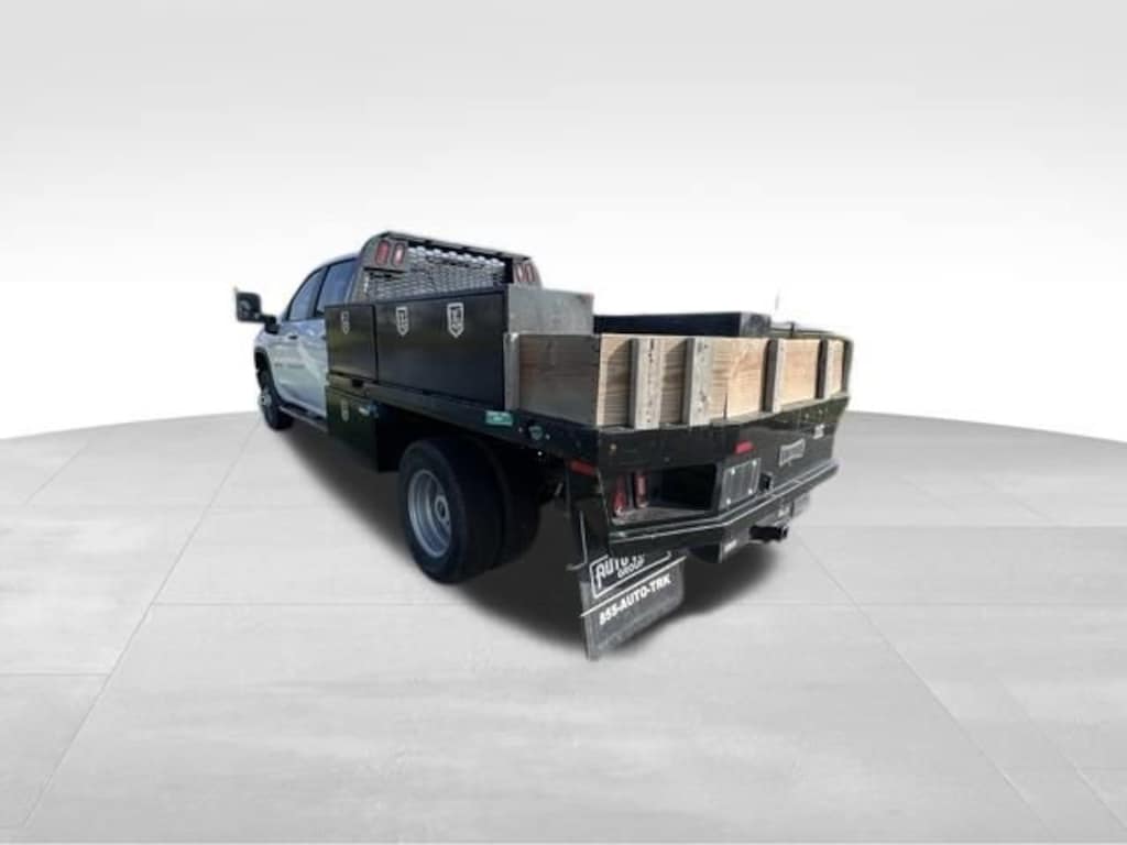 Used 2023 Chevrolet Silverado 3500 HD Chassis Cab Work Truck Chassis Cab Truck Crew Cab