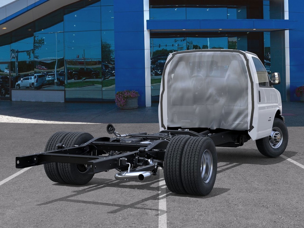 New 2025 Chevrolet Express Cutaway 3500 1WT Cutaway Van