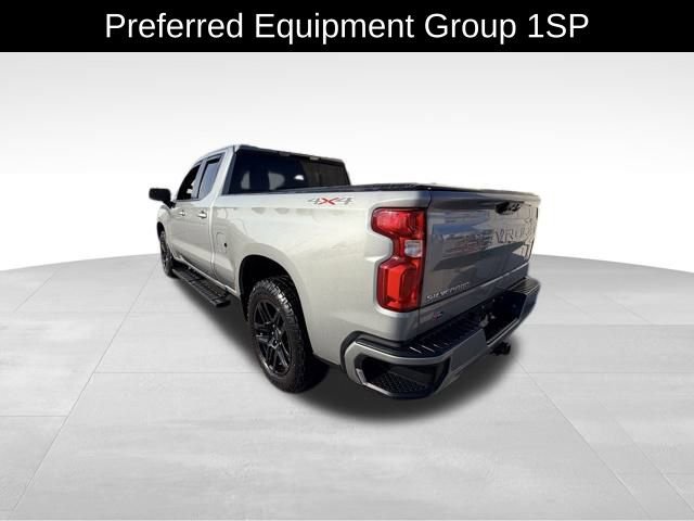 2023 Chevrolet Silverado 1500 RST photo 2