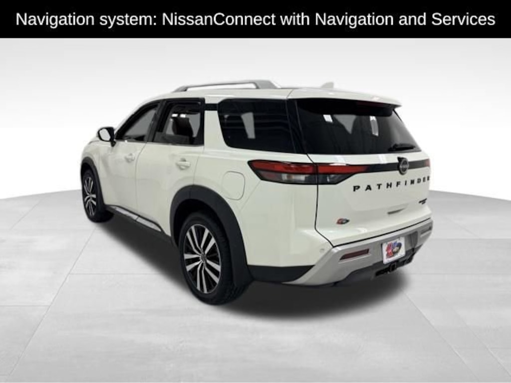 Used 2024 Nissan Pathfinder Platinum 4WD SUV
