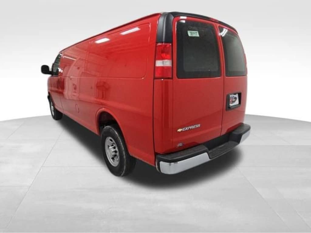 New 2026 Chevrolet Express Cargo 3500 1WT Van