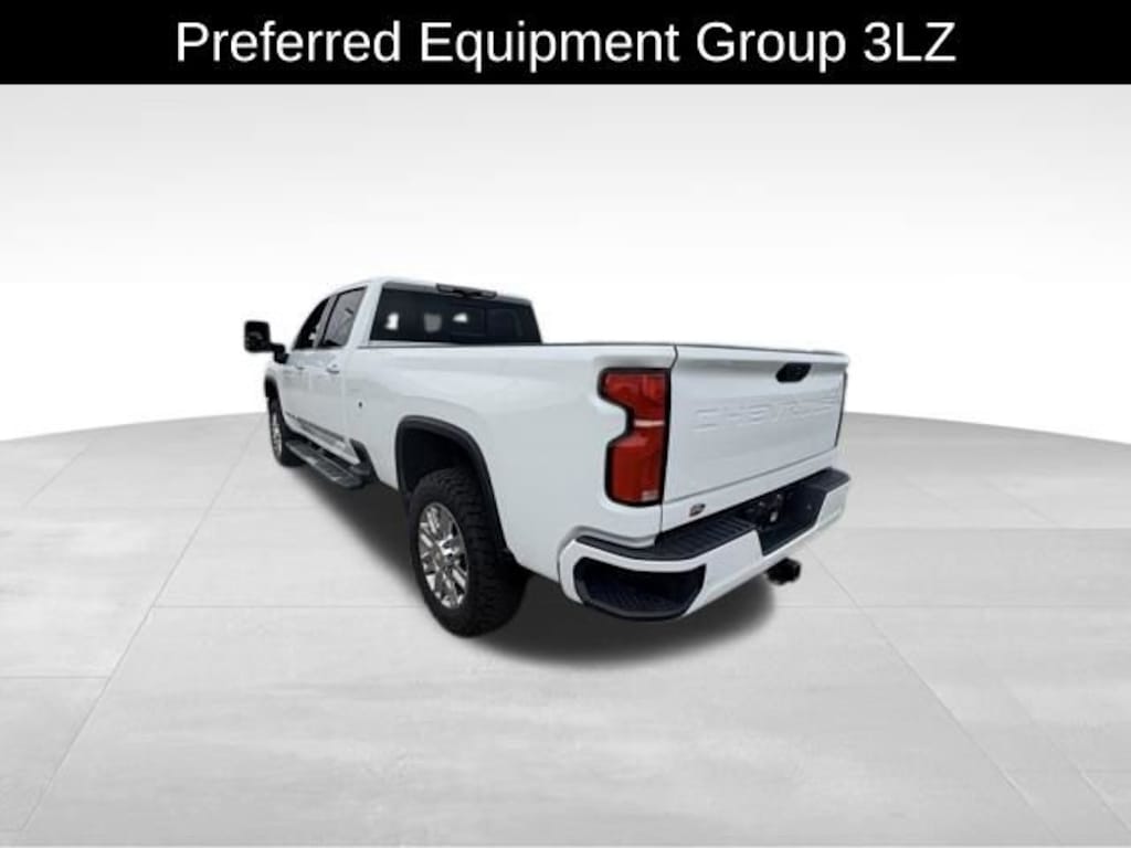Used 2024 Chevrolet Silverado 3500 HD High Country Truck Crew Cab