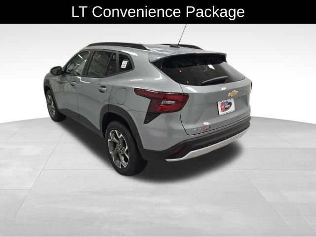 2026 Chevrolet Trax LT photo 3