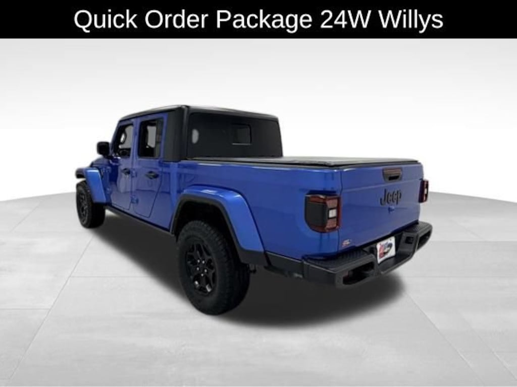 Used 2021 Jeep Gladiator Willys 4x4 Truck Crew Cab