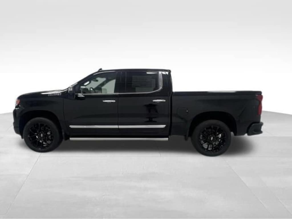 New 2026 Chevrolet Silverado 1500 High Country Truck Crew Cab