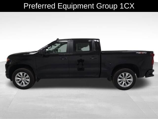 2026 Chevrolet Silverado 1500 Custom photo 2