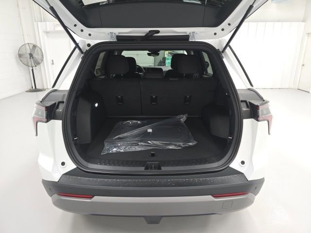 2026 Chevrolet Equinox LT - Photo 25