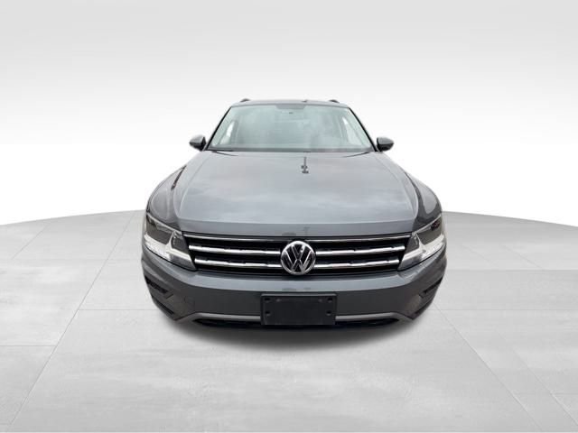 2018 Volkswagen Tiguan S photo 3