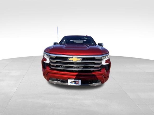 2025 Chevrolet Silverado 1500 High Country photo 2