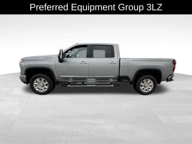 2025 Chevrolet Silverado 2500HD High Country photo 3