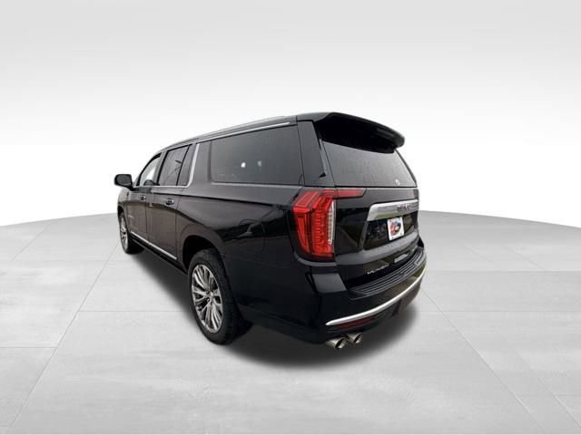 2021 Gmc Yukon XL Denali photo 3