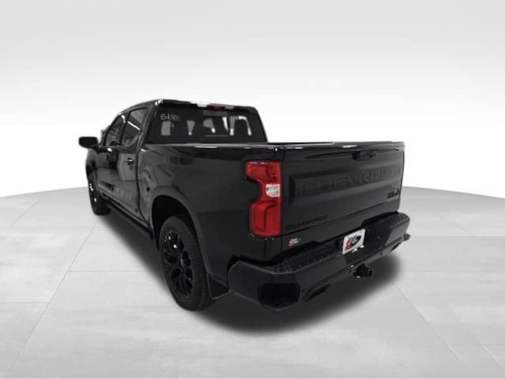 New 2026 Chevrolet Silverado 1500 High Country Truck Crew Cab