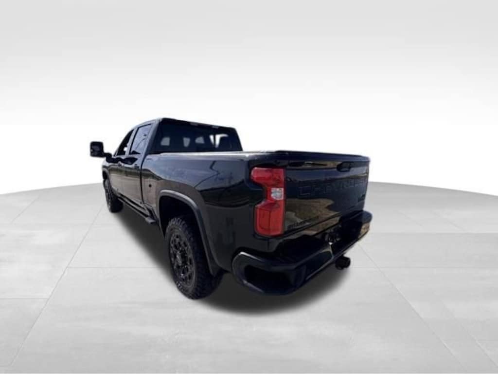 Used 2024 Chevrolet Silverado 2500 HD High Country Truck Crew Cab
