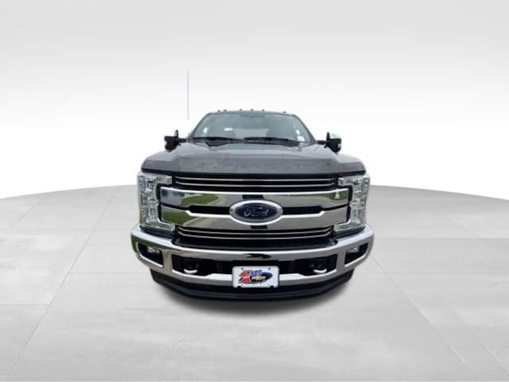 Used 2018 Ford F-350 Lariat Truck Crew Cab