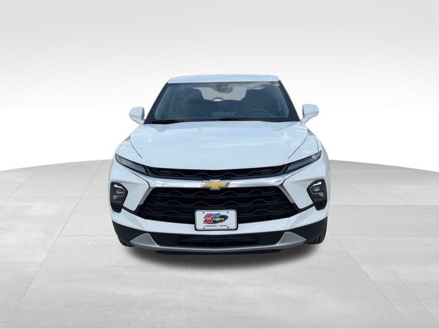 2023 Chevrolet Blazer 2LT photo 3
