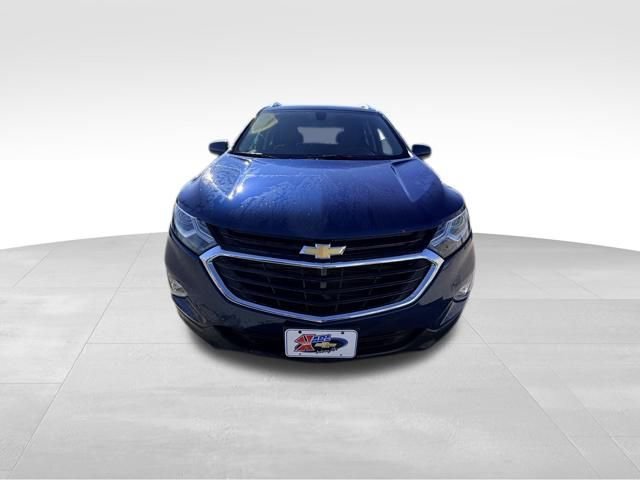 2019 Chevrolet Equinox LT photo 2