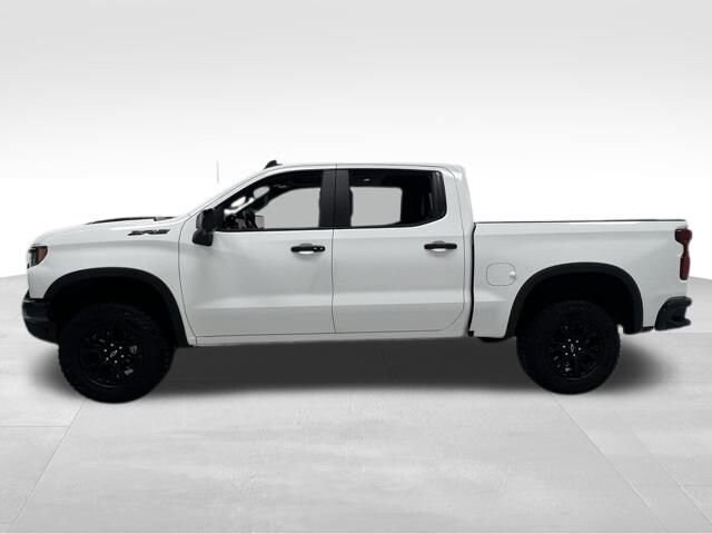 2025 Chevrolet Silverado 1500 ZR2 photo 2