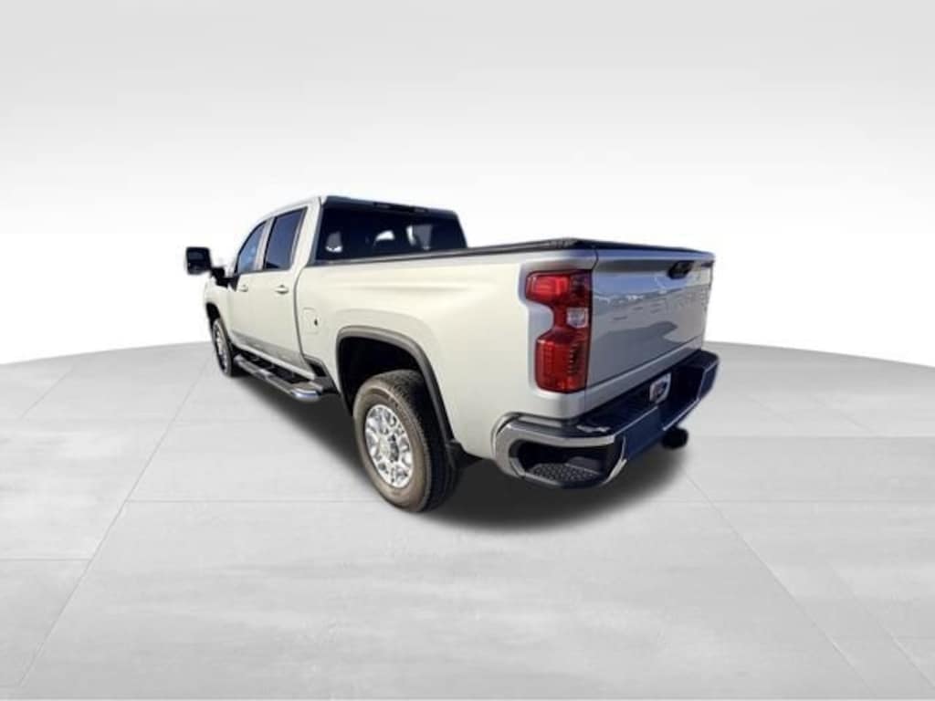 Used 2022 Chevrolet Silverado 2500 HD LT Truck Crew Cab