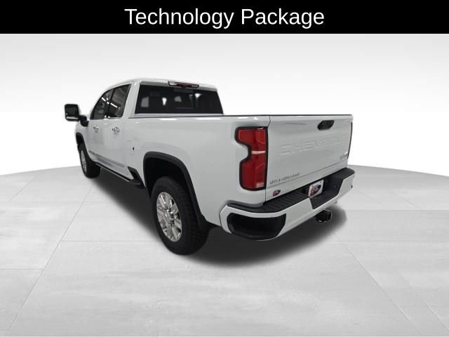 2025 Chevrolet Silverado 2500HD High Country photo 4