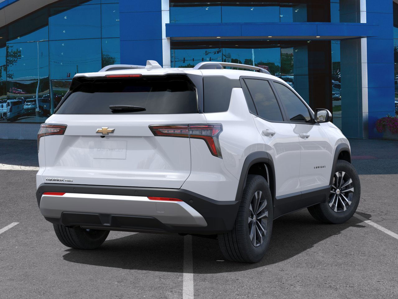 2025 Chevrolet Equinox LT photo 2