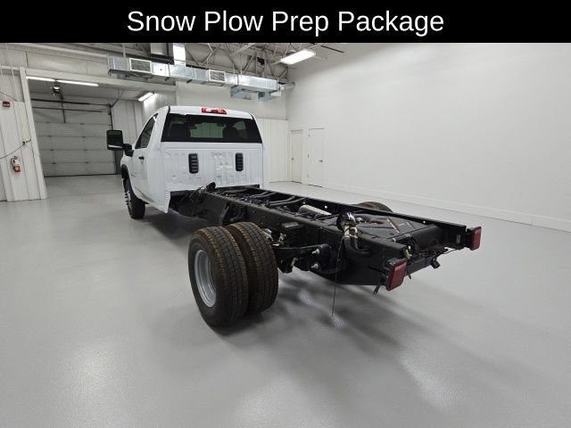 2026 Chevrolet Silverado 3500HD Work Truck photo 3