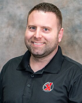 Staff member DEVIN RICHARDS from ID_c33a25404617