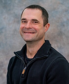 Staff member BRYAN PERRY from ID_5674d443996b