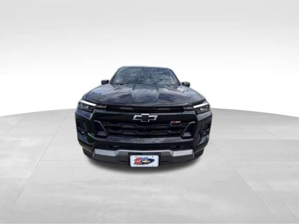 Used 2024 Chevrolet Colorado Z71 Truck Crew Cab