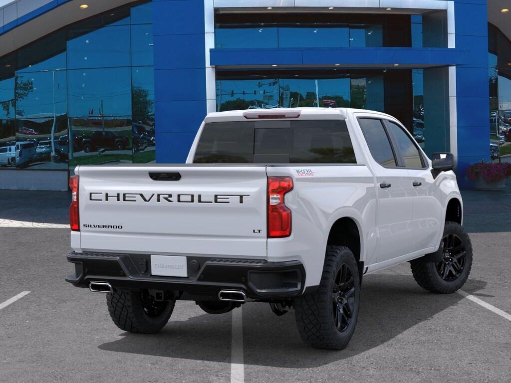 New 2026 Chevrolet Silverado 1500 LT Trail Boss Truck Crew Cab
