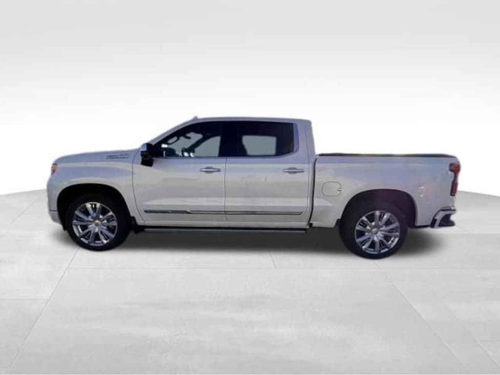 Used 2024 Chevrolet Silverado 1500 High Country Truck Crew Cab
