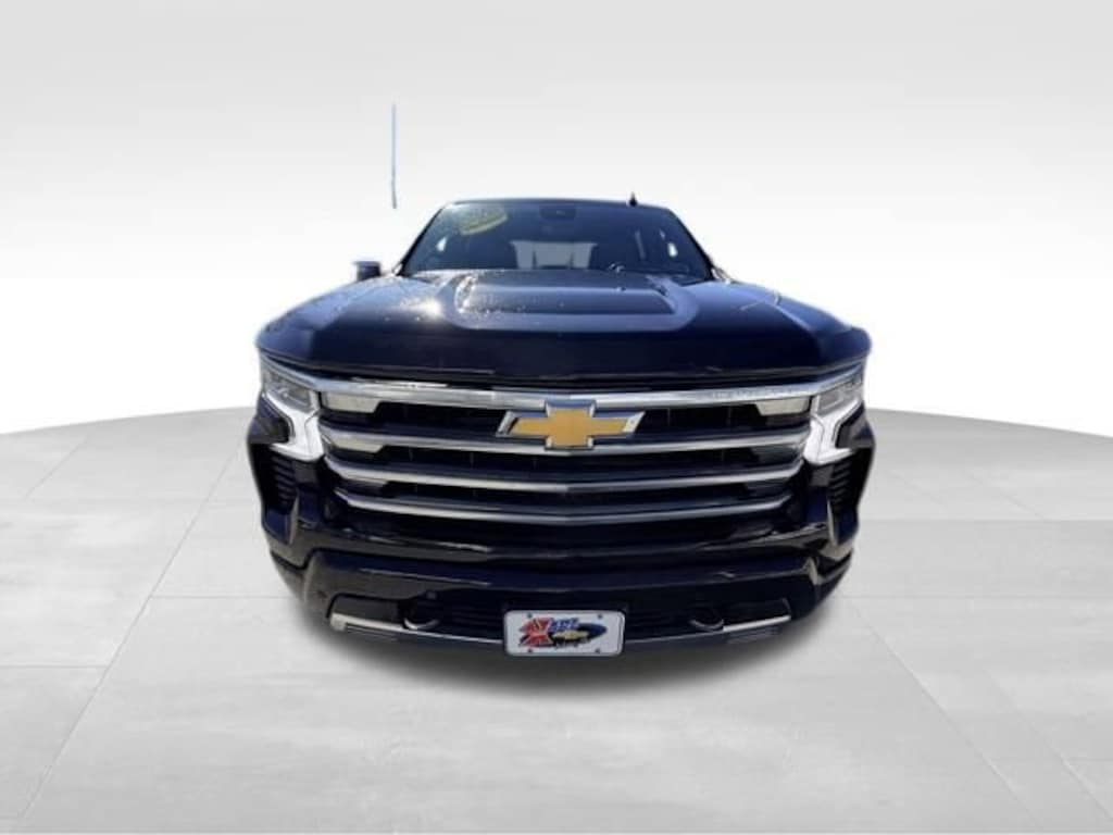 Used 2024 Chevrolet Silverado 1500 High Country Truck Crew Cab
