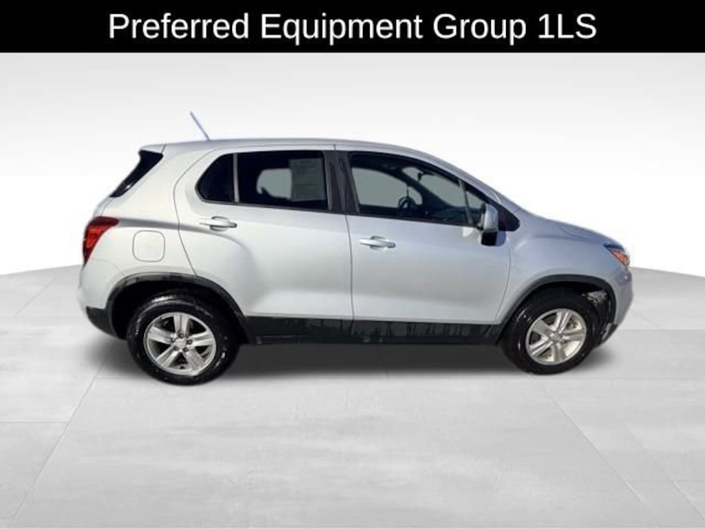 Used 2022 Chevrolet Trax LS SUV