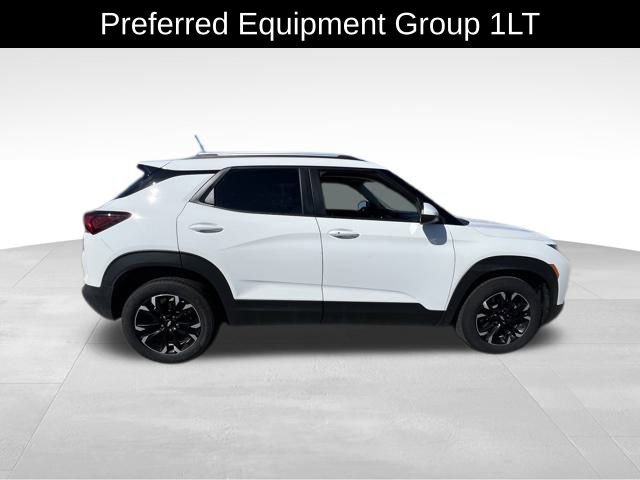 2021 Chevrolet Trailblazer LT photo 3