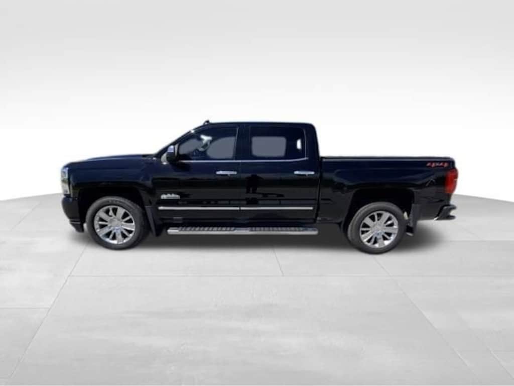 Used 2018 Chevrolet Silverado 1500 High Country Truck Crew Cab