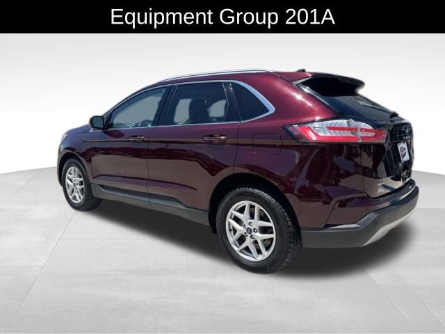 2021 Ford Edge SEL photo 4