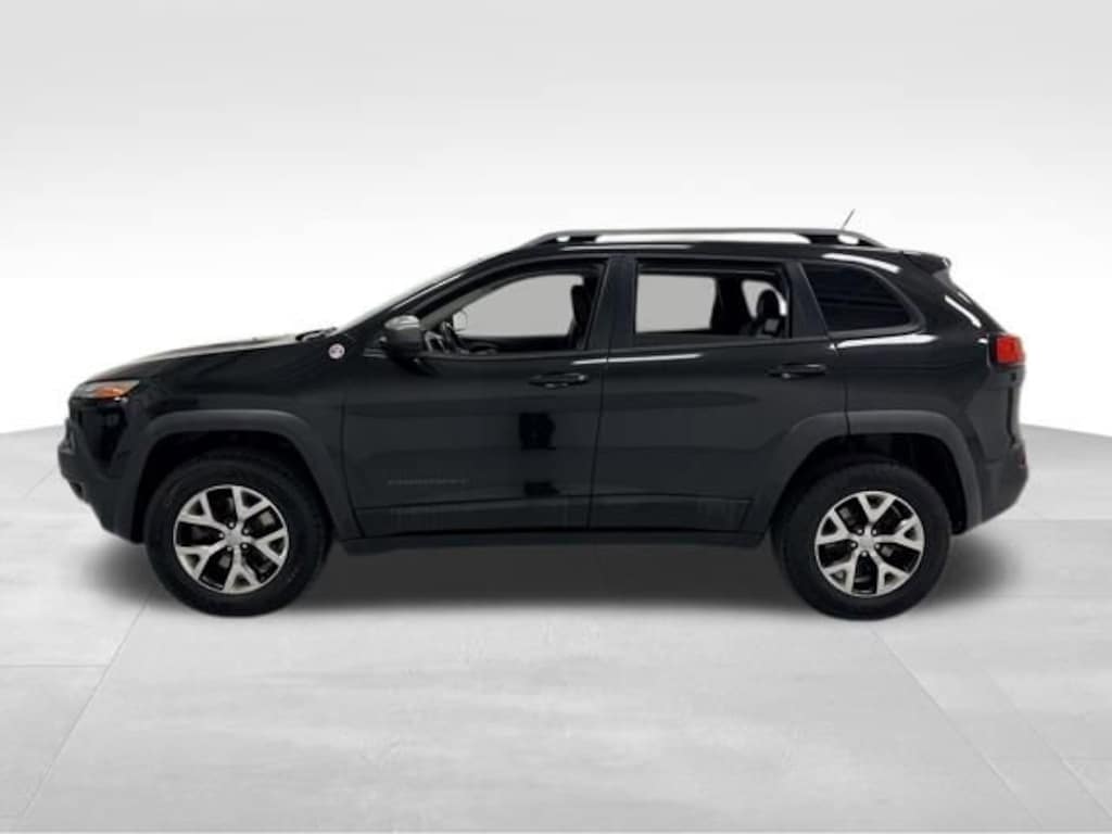 Used 2015 Jeep Cherokee Trailhawk