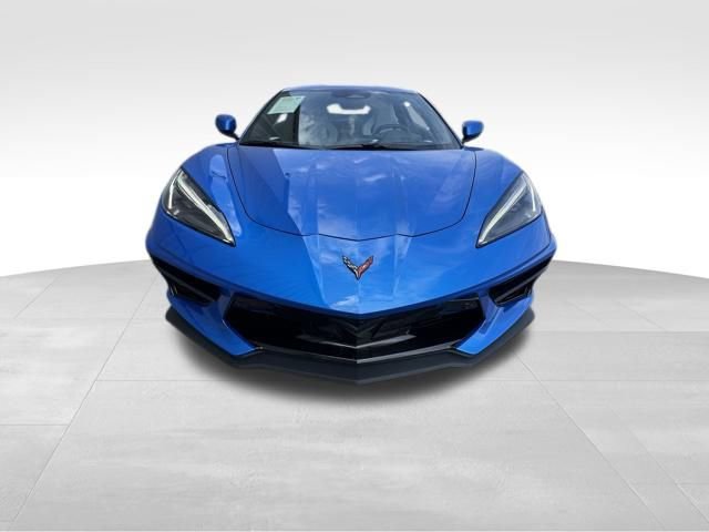 2025 Chevrolet Corvette Stingray 2LT photo 2